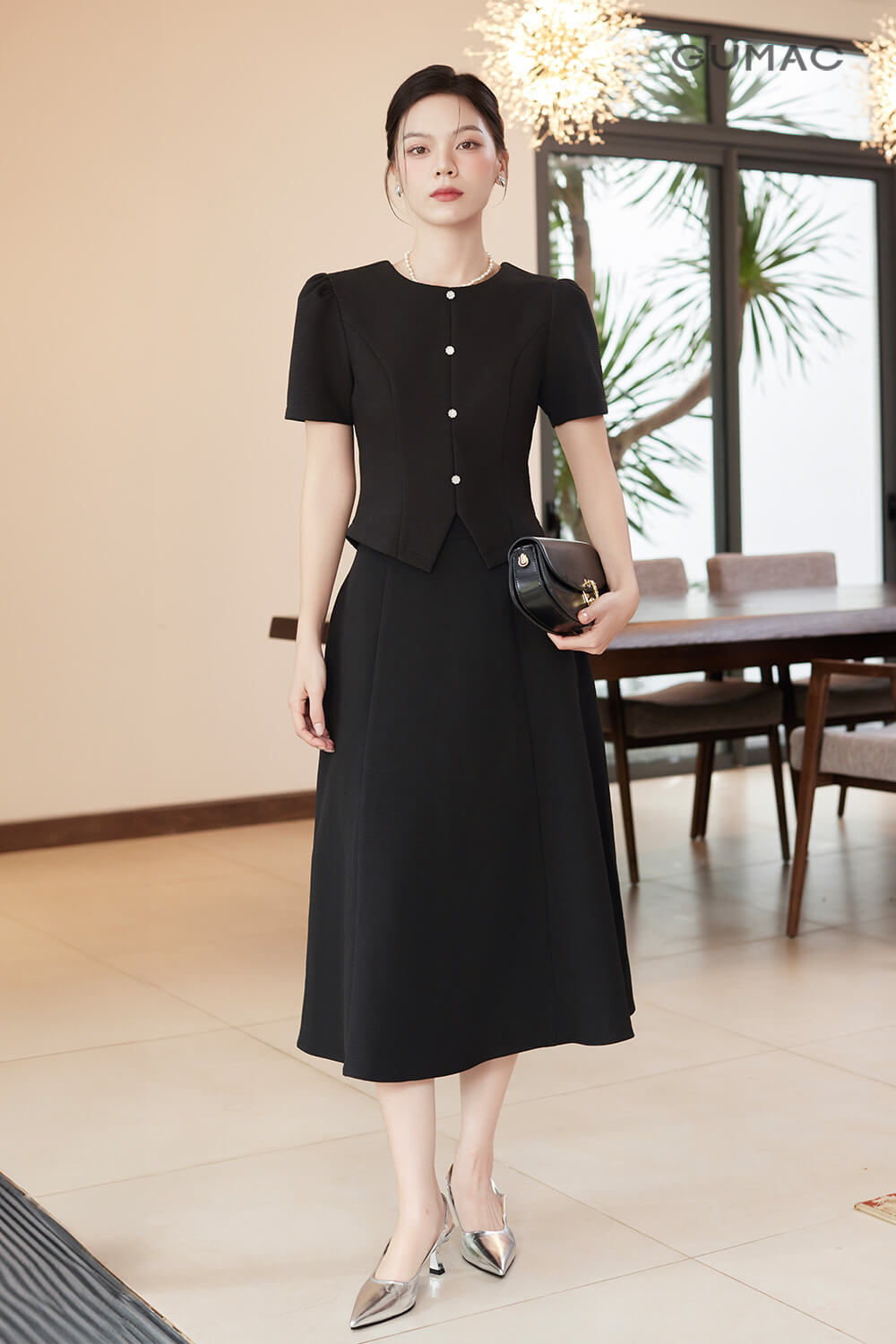 chan vay dai xoe mix ao form rong