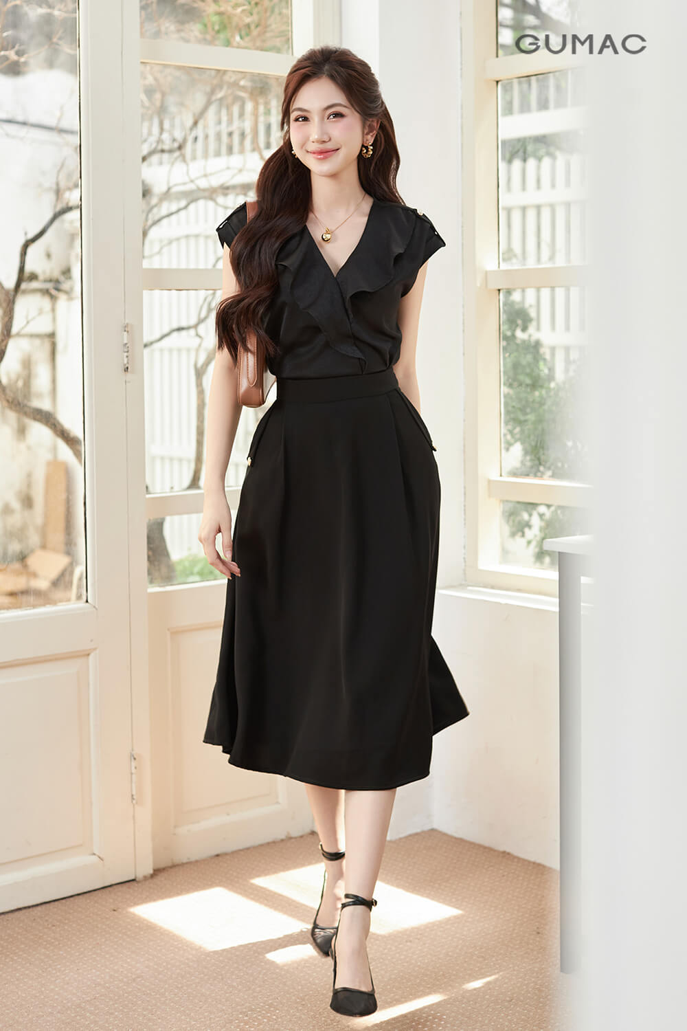 dam den gumac kep hop cung mau nail galaxy dep