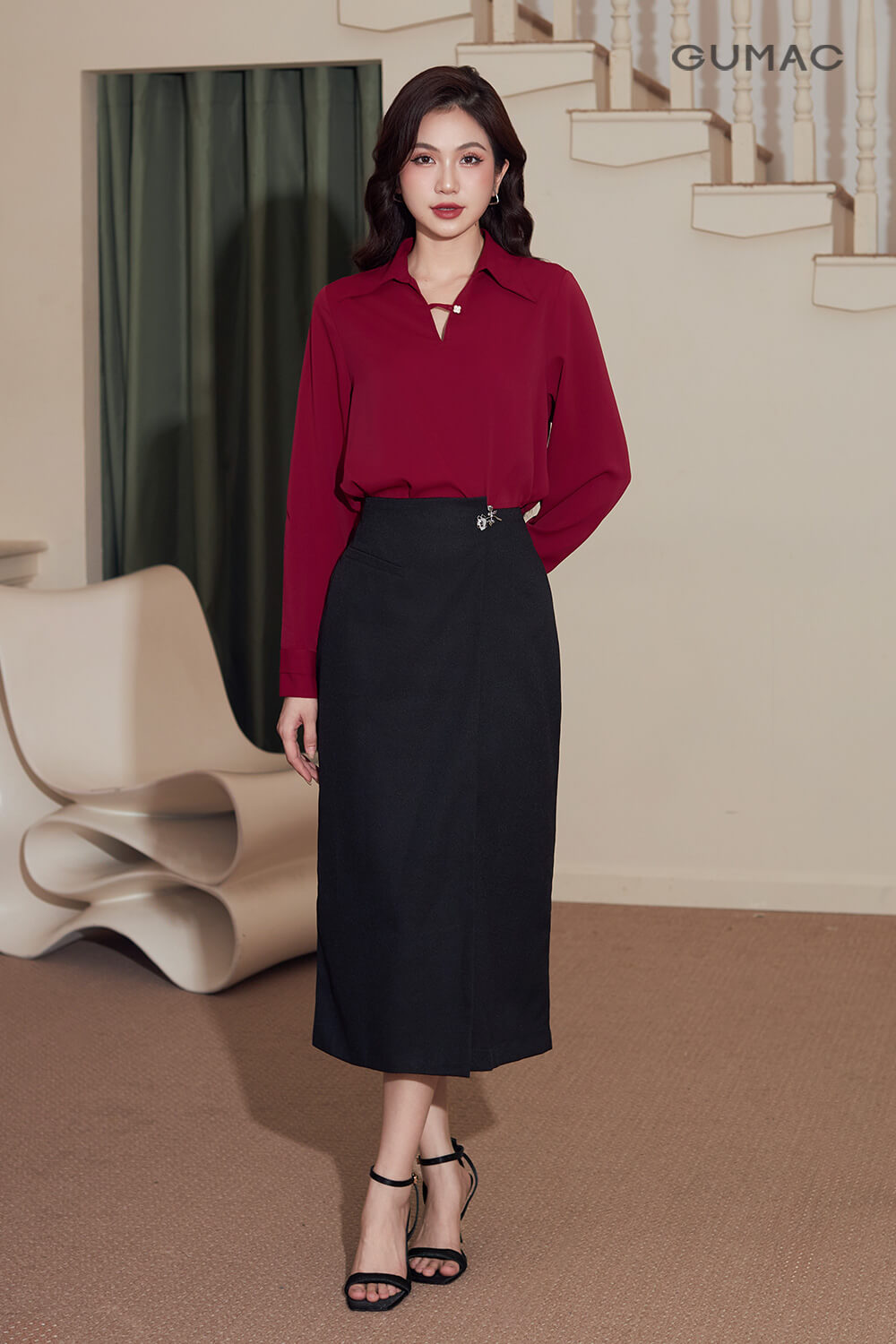 cách mix chân váy bút chì đi dự tiệc phong cách quyến rũ