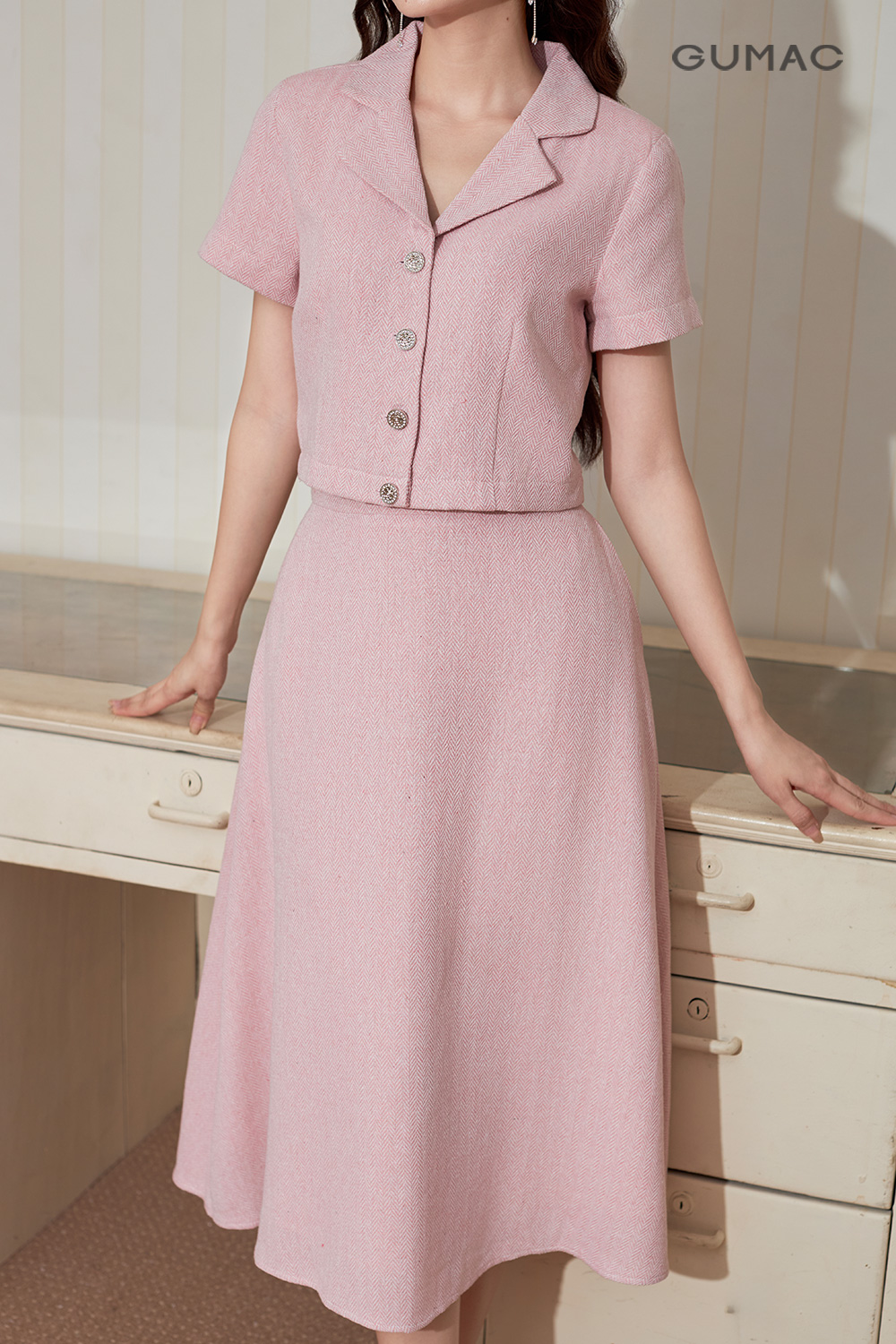 ao lung co danton phoi cung vay xoe vai bo