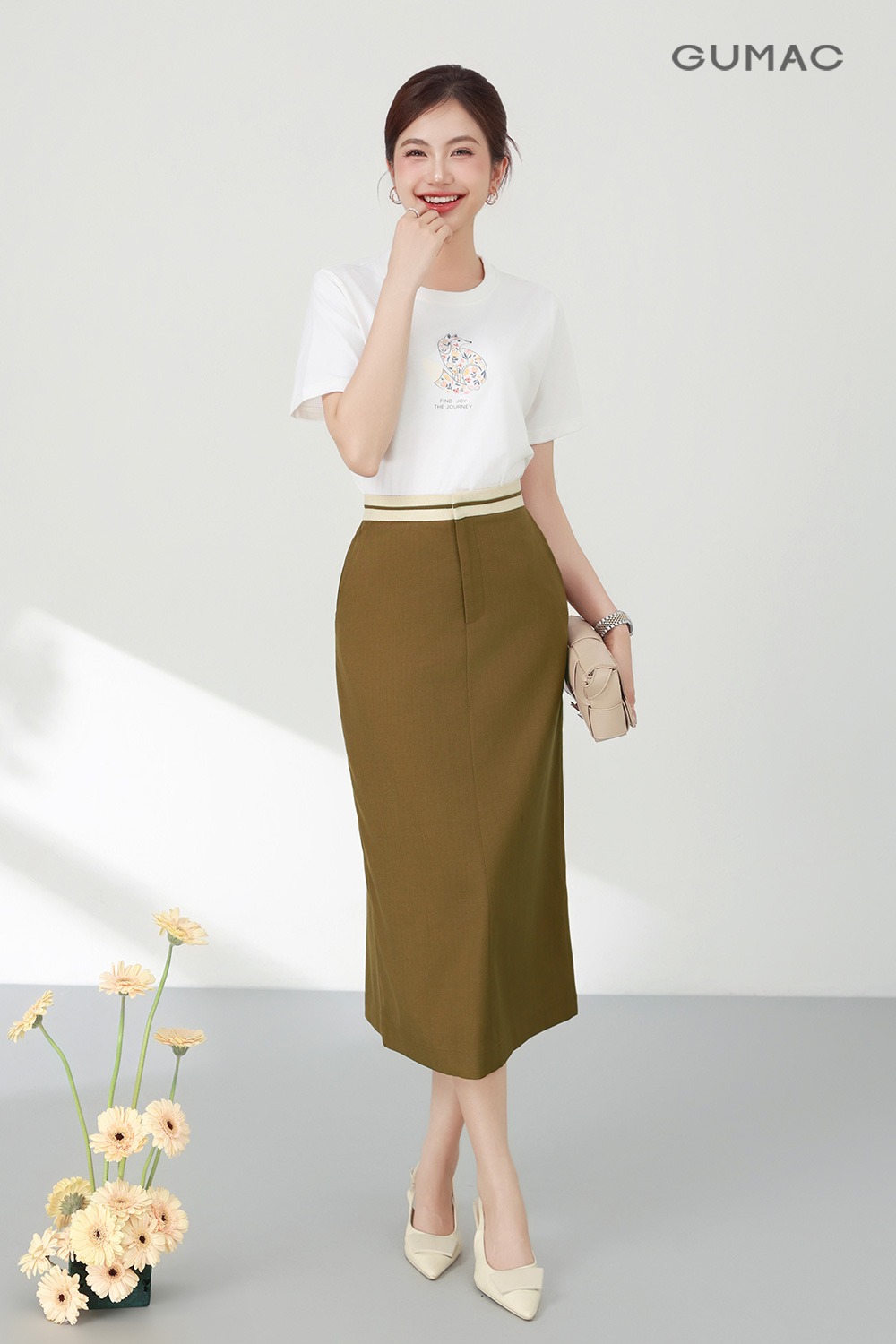 nam 2026 tan ty hop mau gi noi cong so