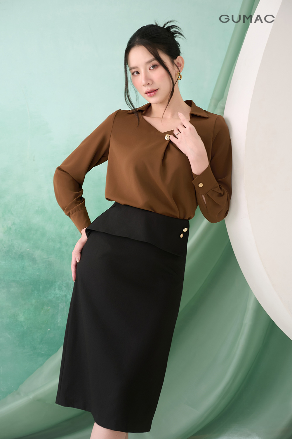 Chân váy suông đắp tà