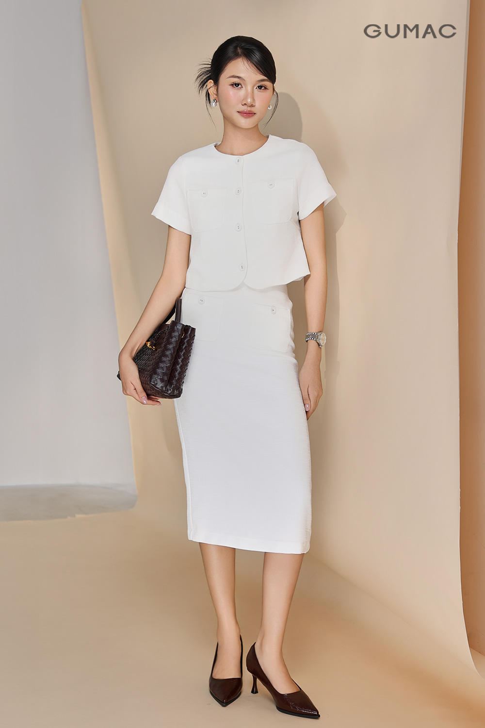 Chân váy suông túi đắp