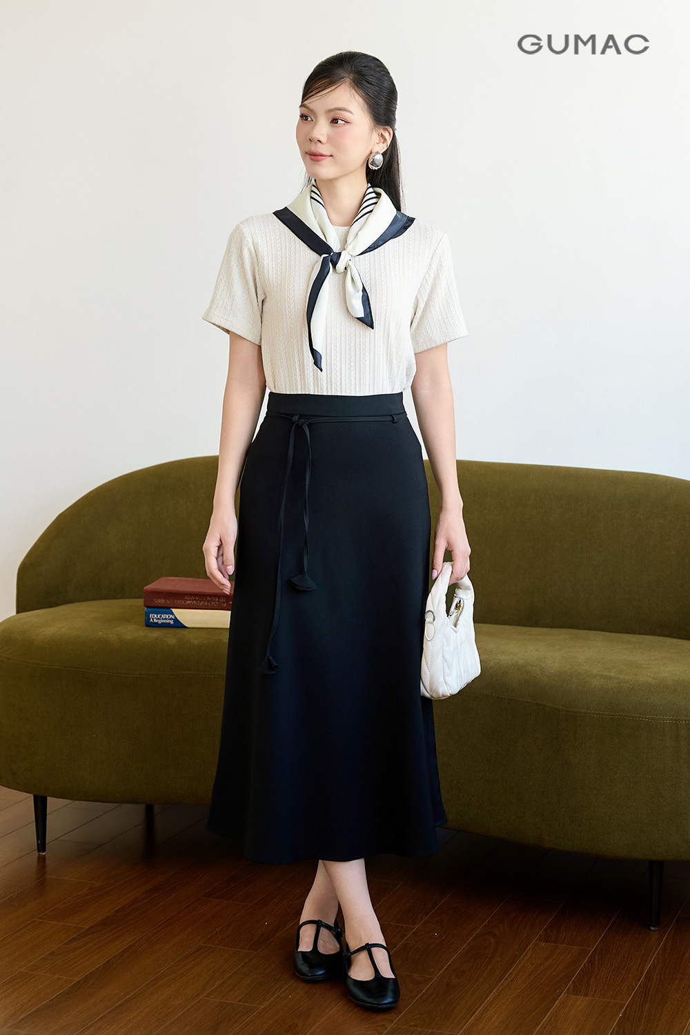 chan vay duoi ca gumac