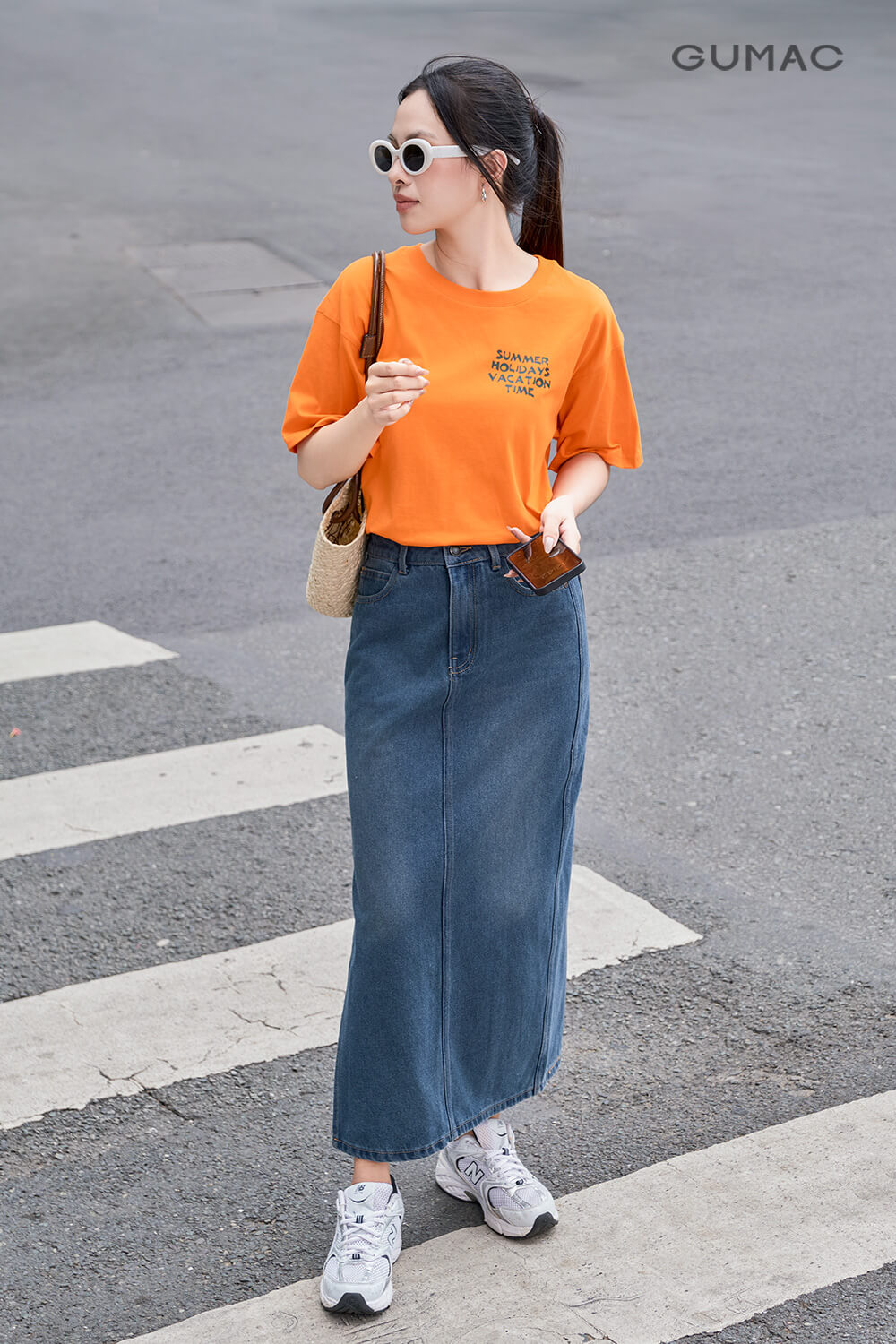 chan vay jeans nang dong