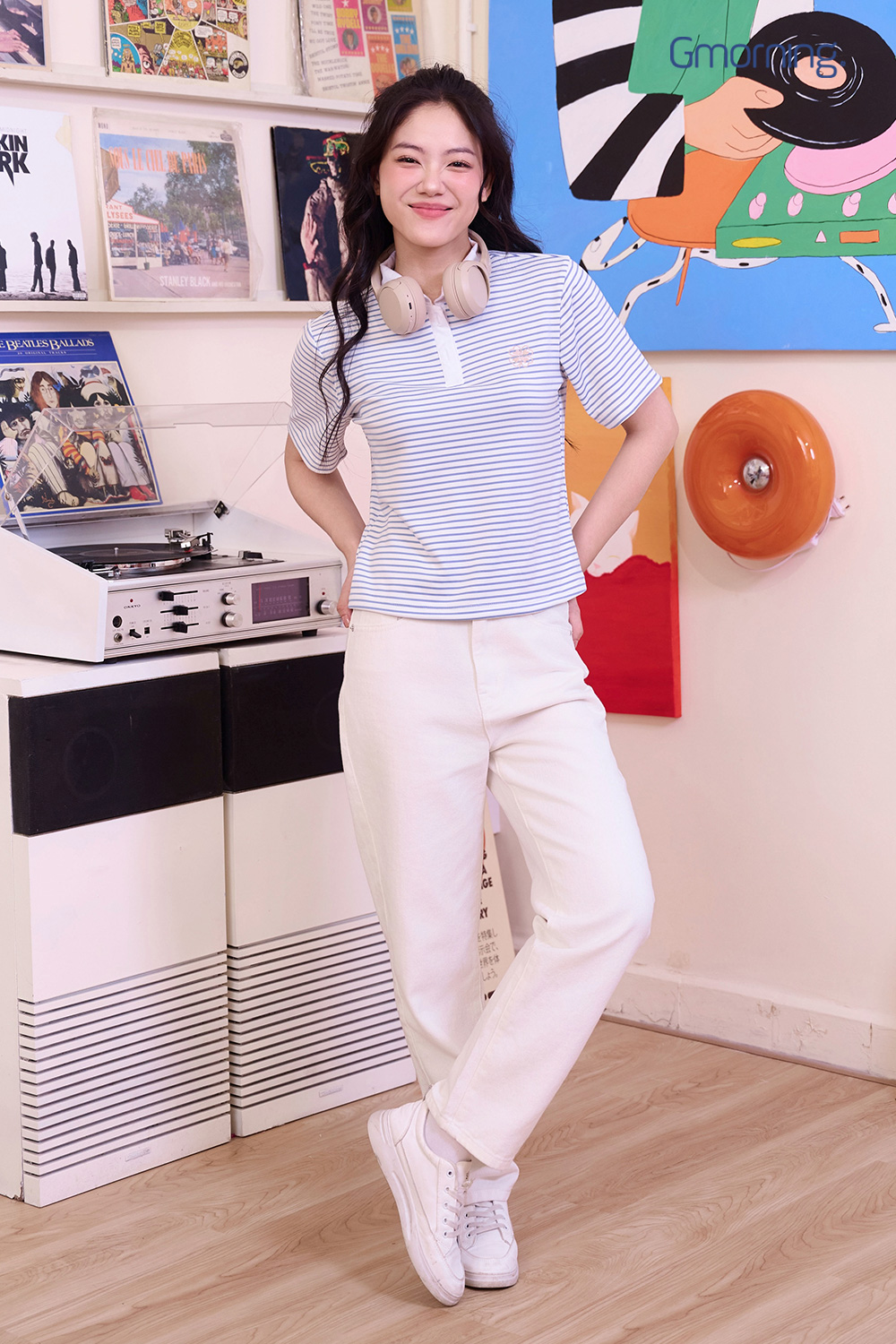 Quần jean ống côn