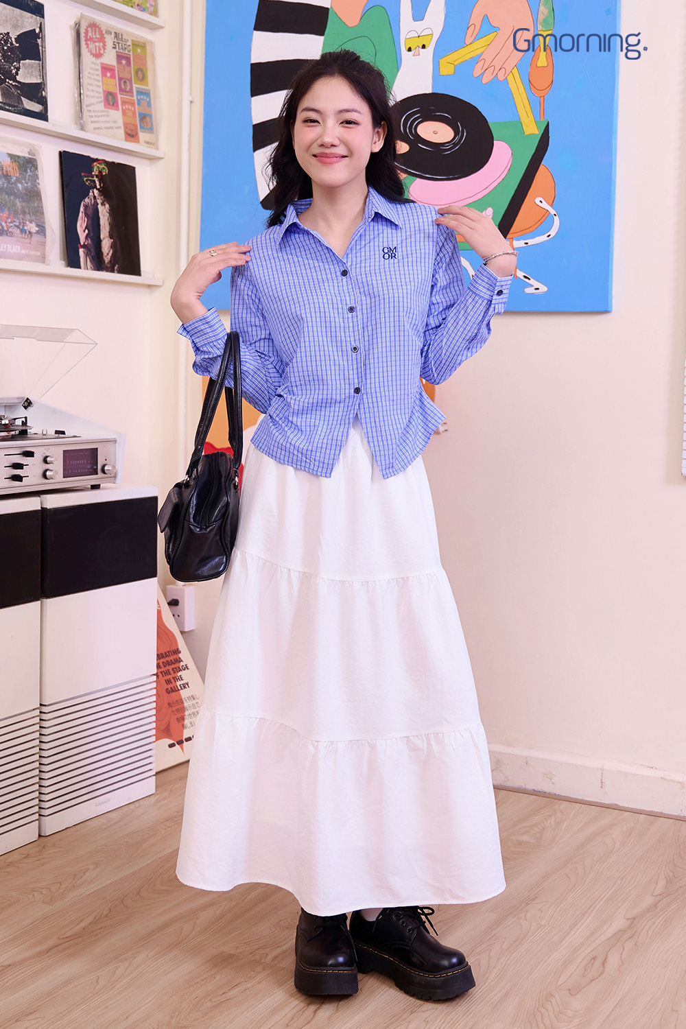 ao so mi gumac nhun eo phoi chan vay tang xoe