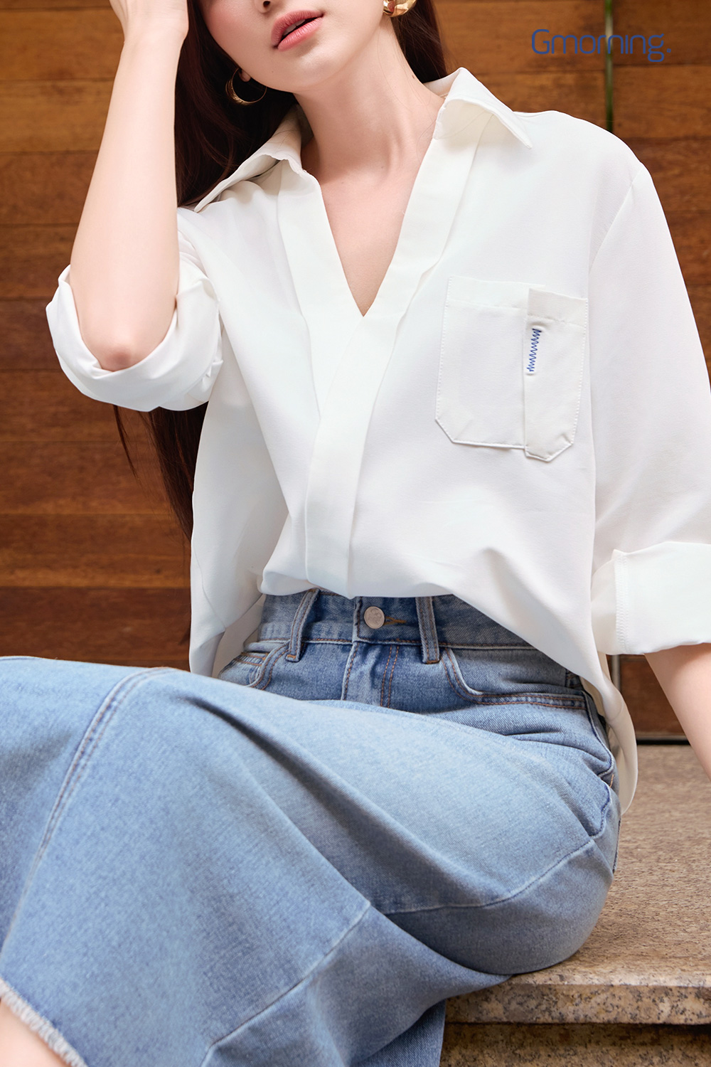 Chân váy jean xẻ sau