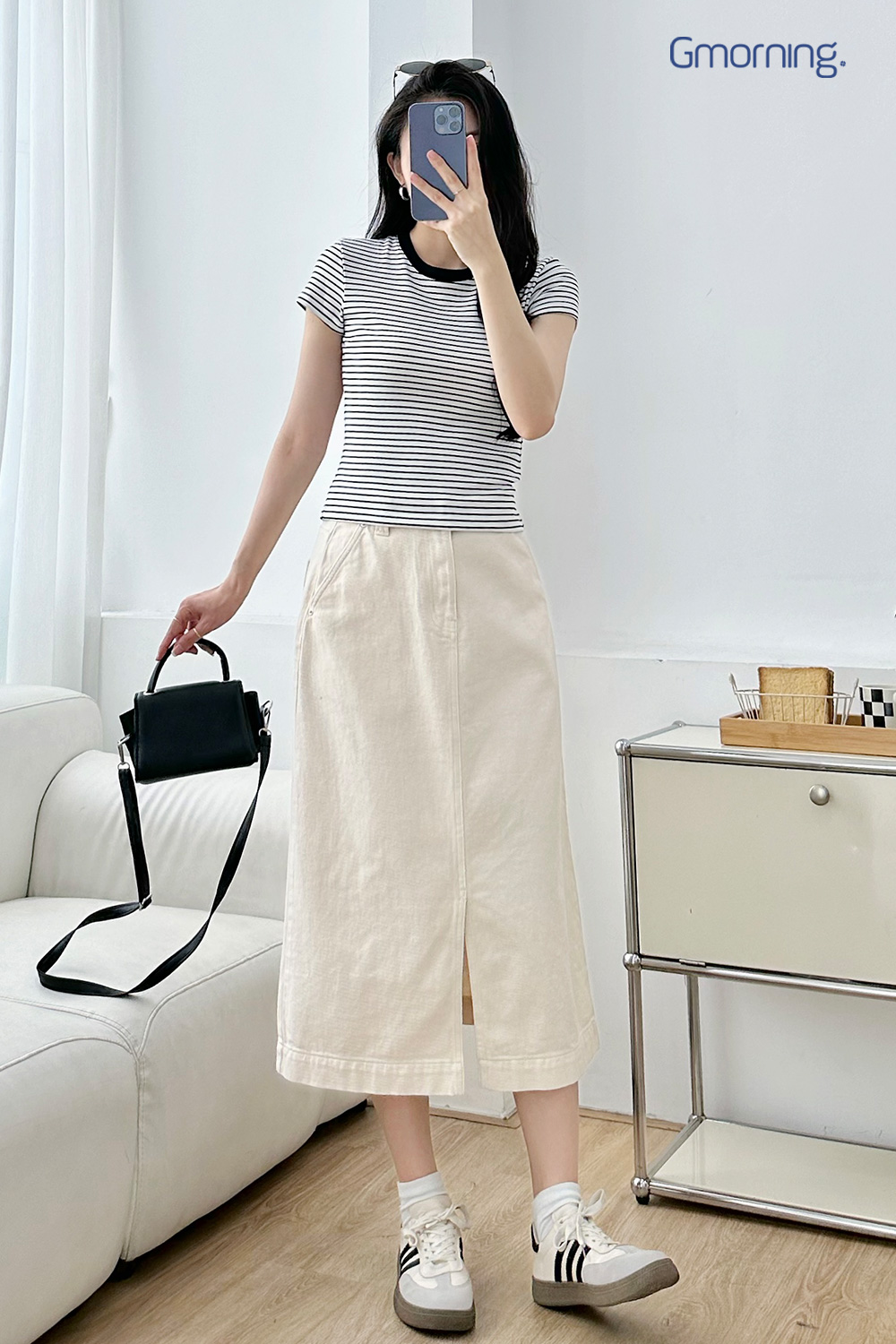 Chân váy jean xẻ trước