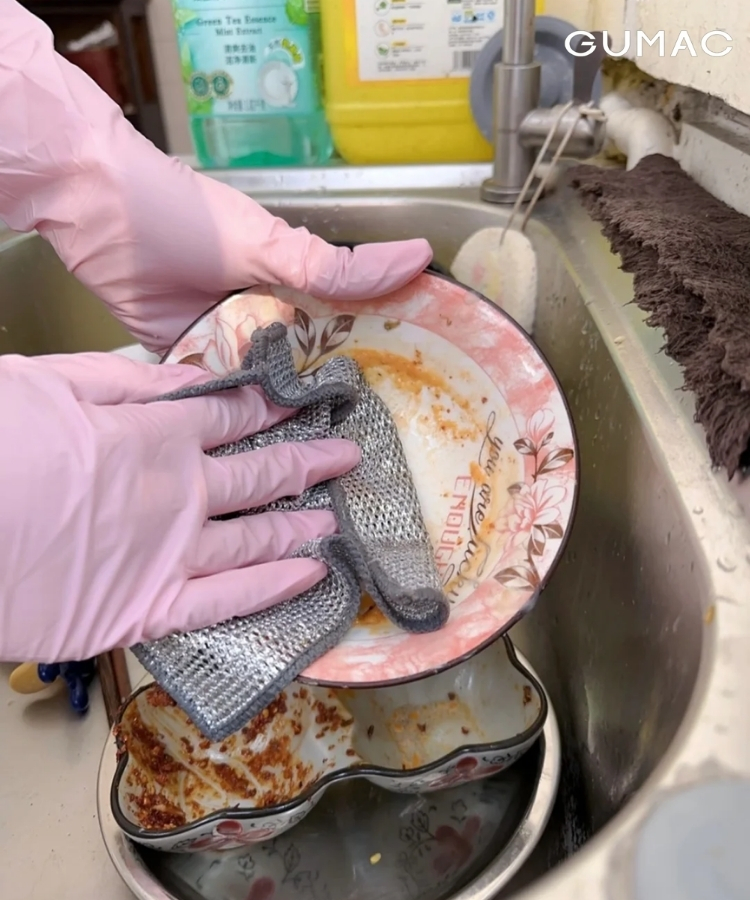 bao ve nail dap bot khoi hong