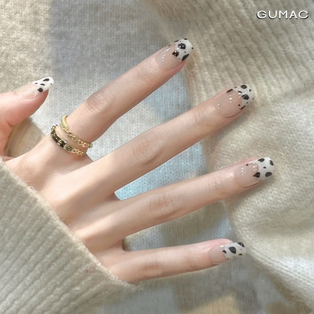 mau nail son dau mong hoa tiet sua bo