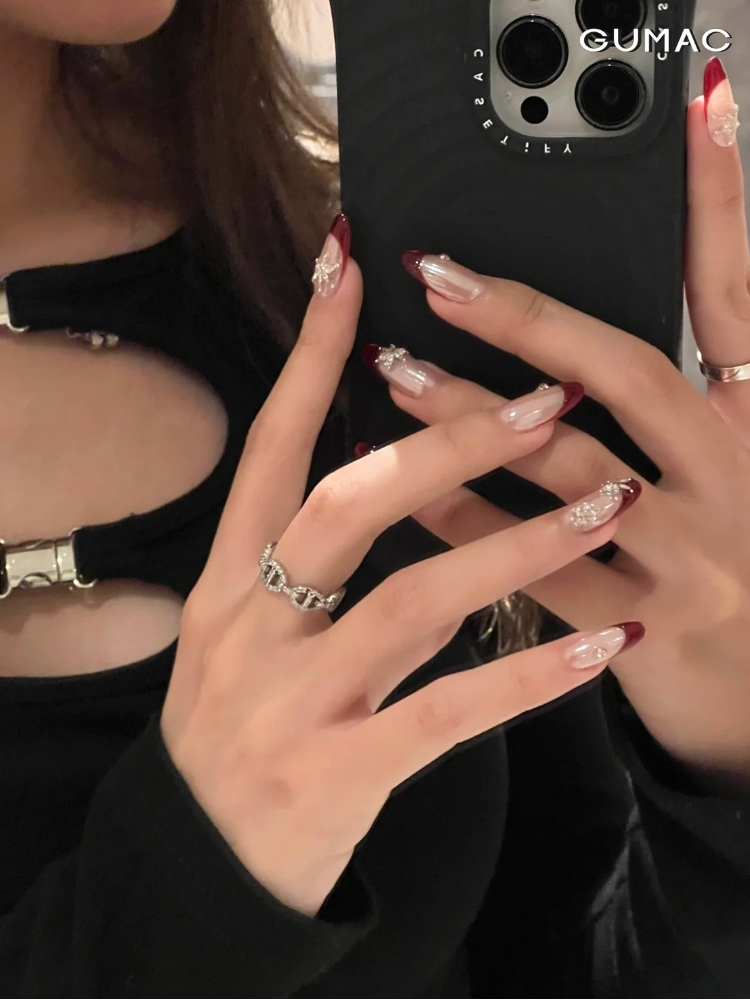 nhung mau nail son dau mong noen