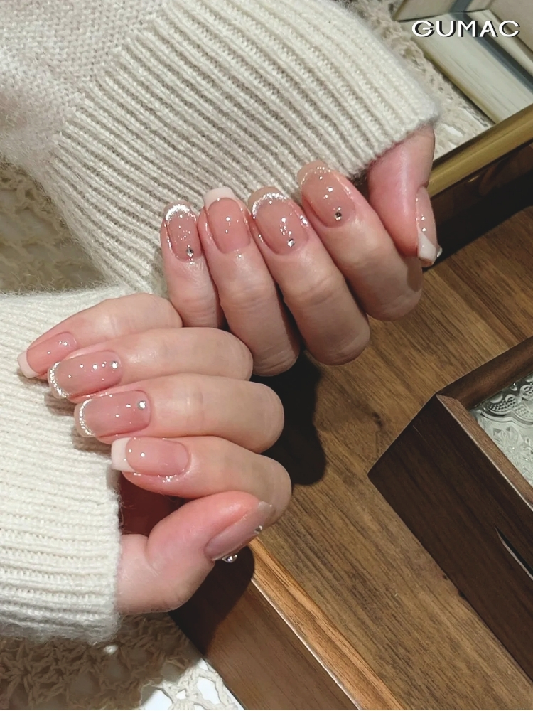 son nail dau mong mat meo