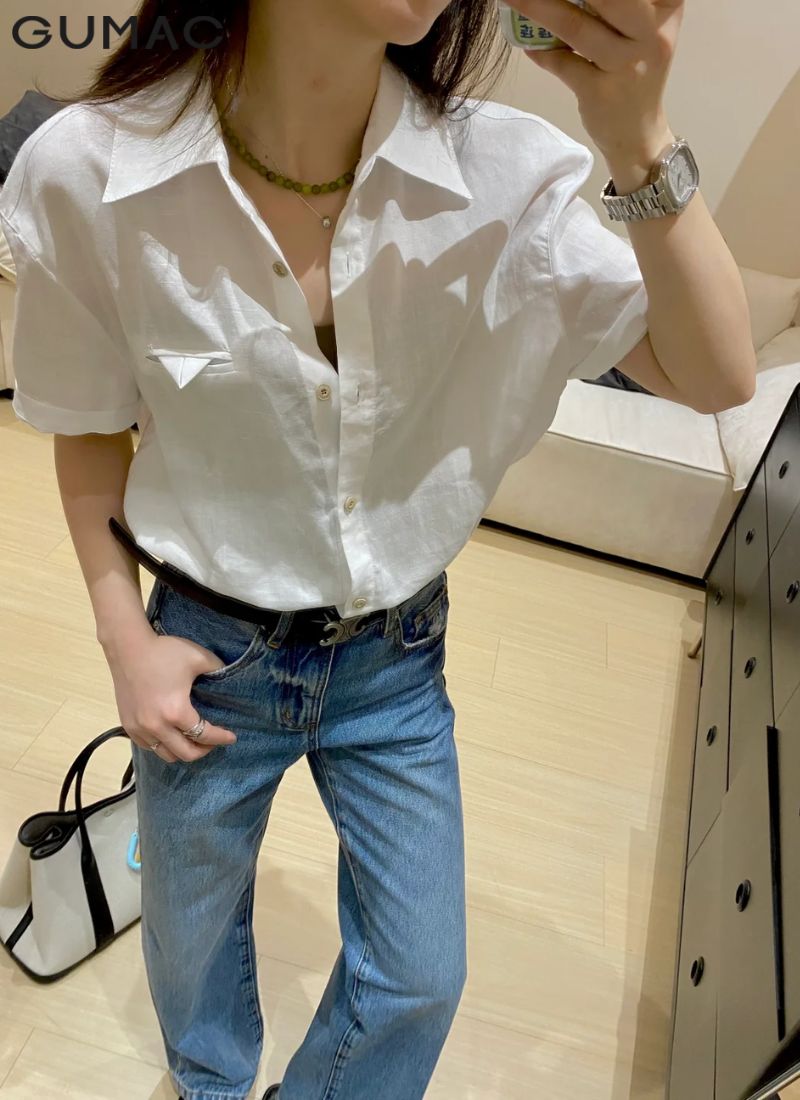 áo sơ mi tay ngắn nữ cổ vest cùng quần jean