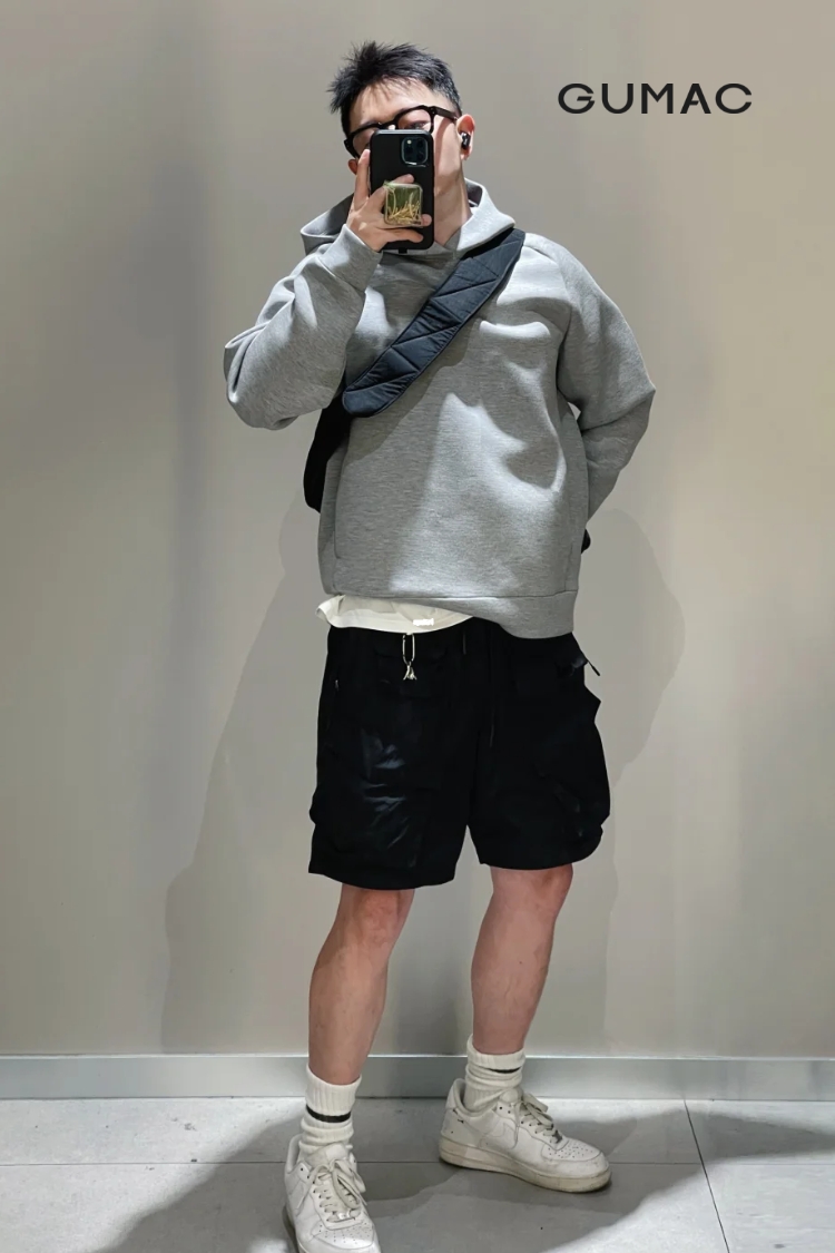 Áo Hoodie phối cùng quần short