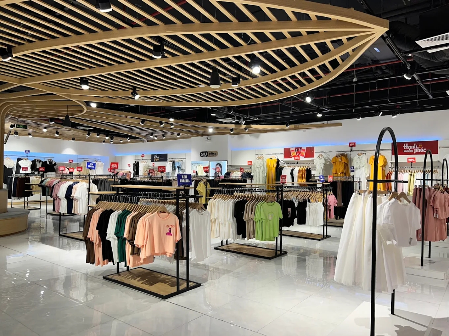 shop quan ao ha noi gumac