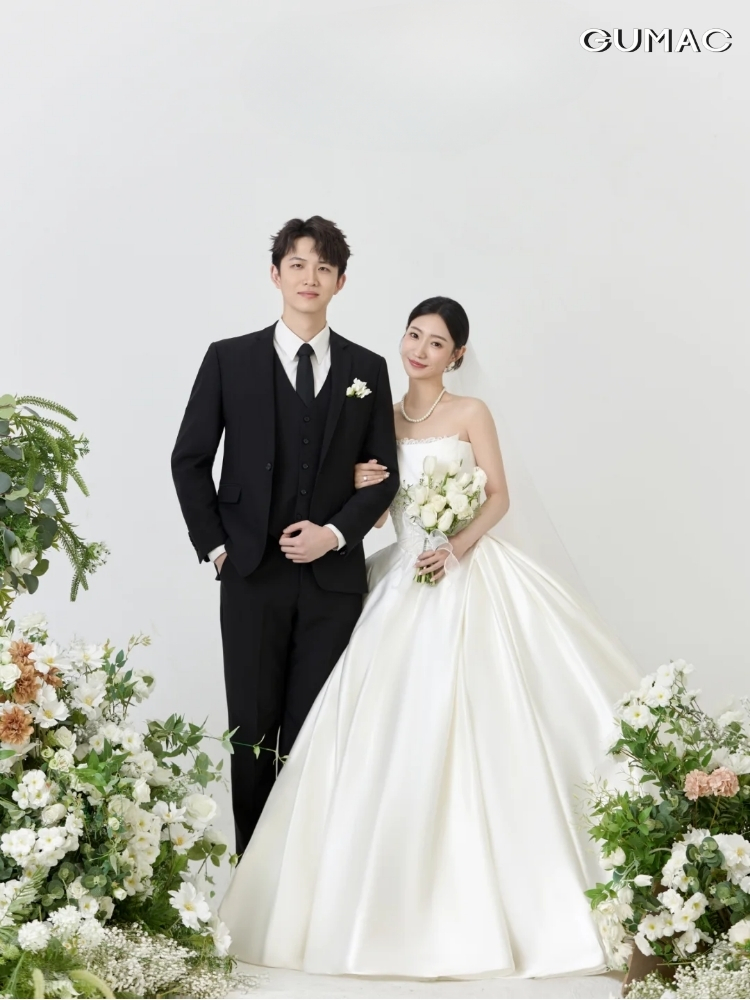 chup anh cuoi trong studio theo phong cach han quoc