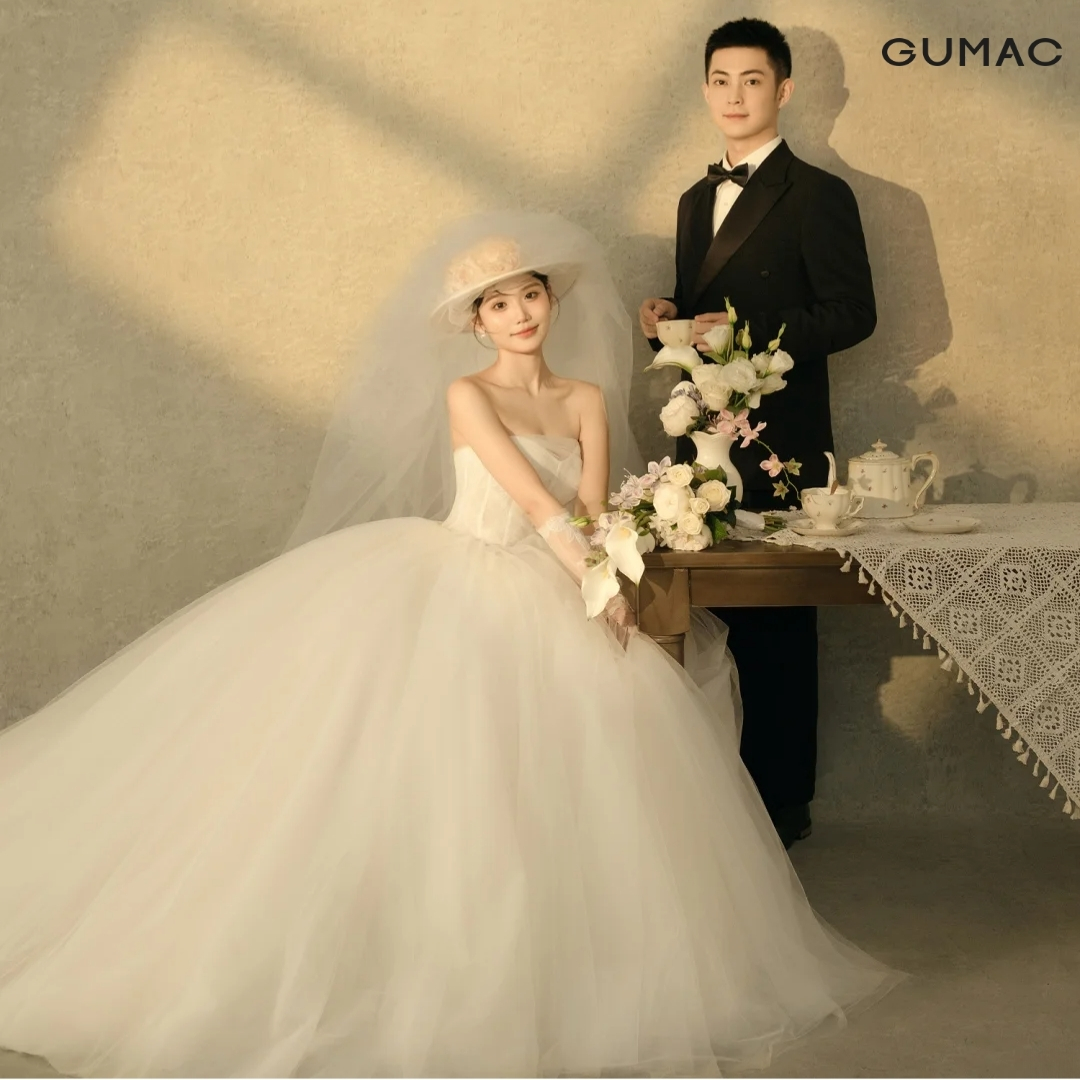 dang chup anh cuoi sang trong