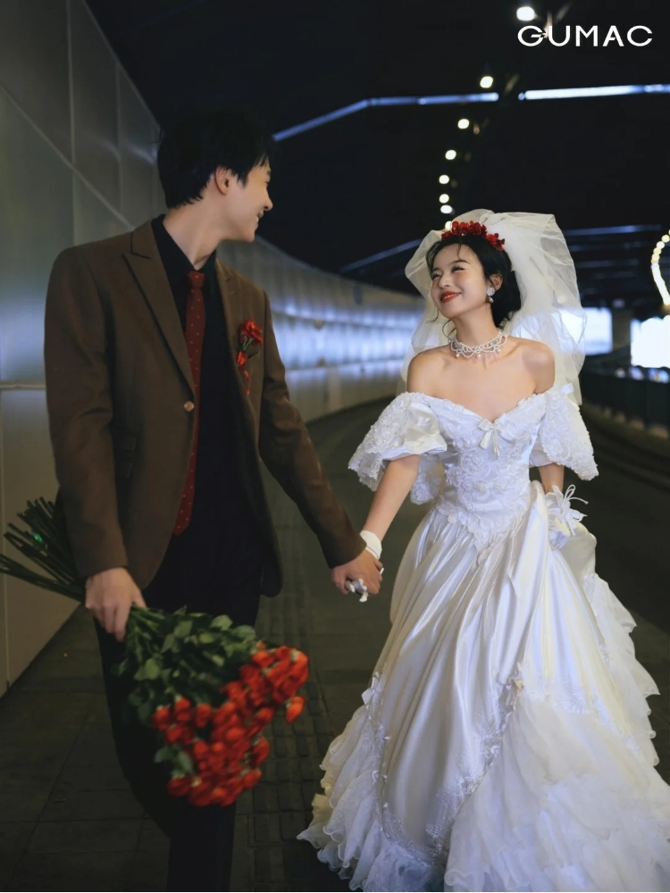 tao dang chup hinh cuoi concept vintage