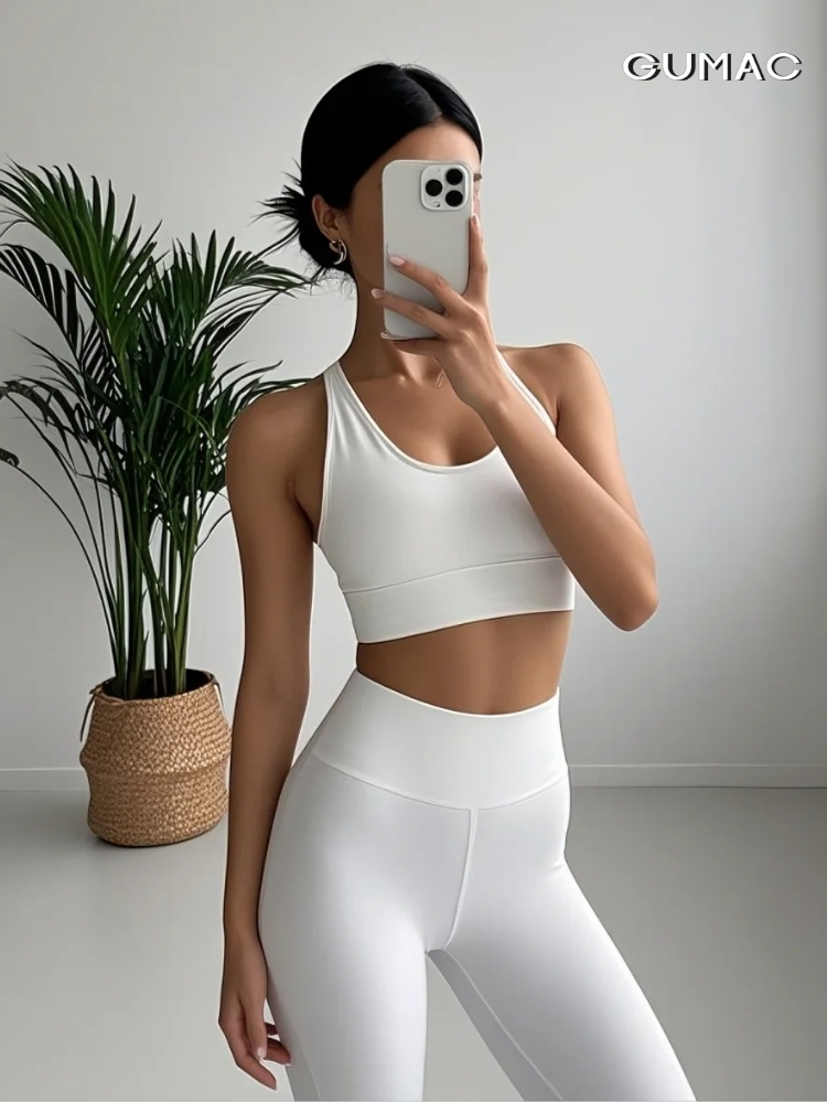 outfit chup hinh yoga cuc an anh danh cho phai dep