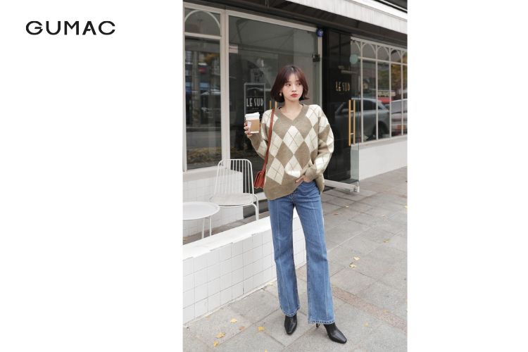 Áo len phối quần jean vừa ấm vừa thời thượng