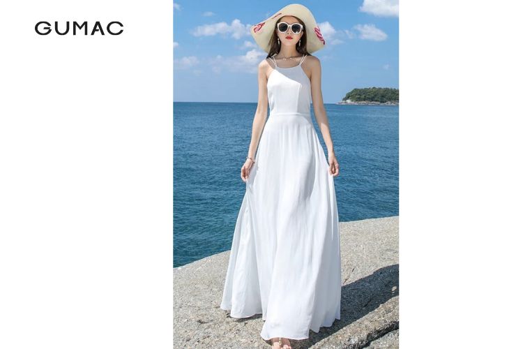 Đầm maxi thướt tha phối cùng nón cối điệu đà