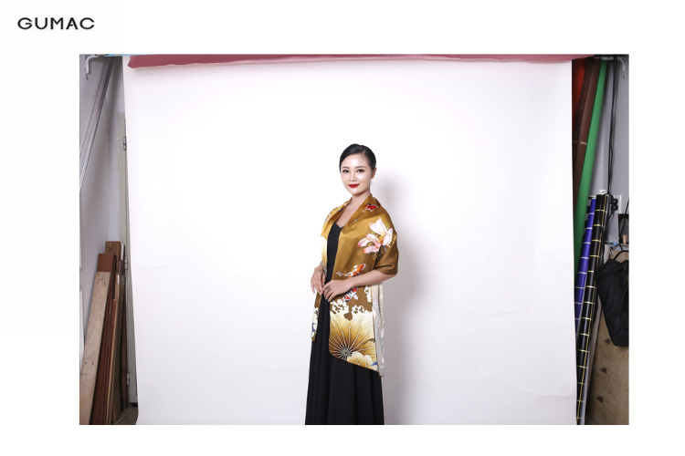 Choàng khăn theo chiều dọc của áo