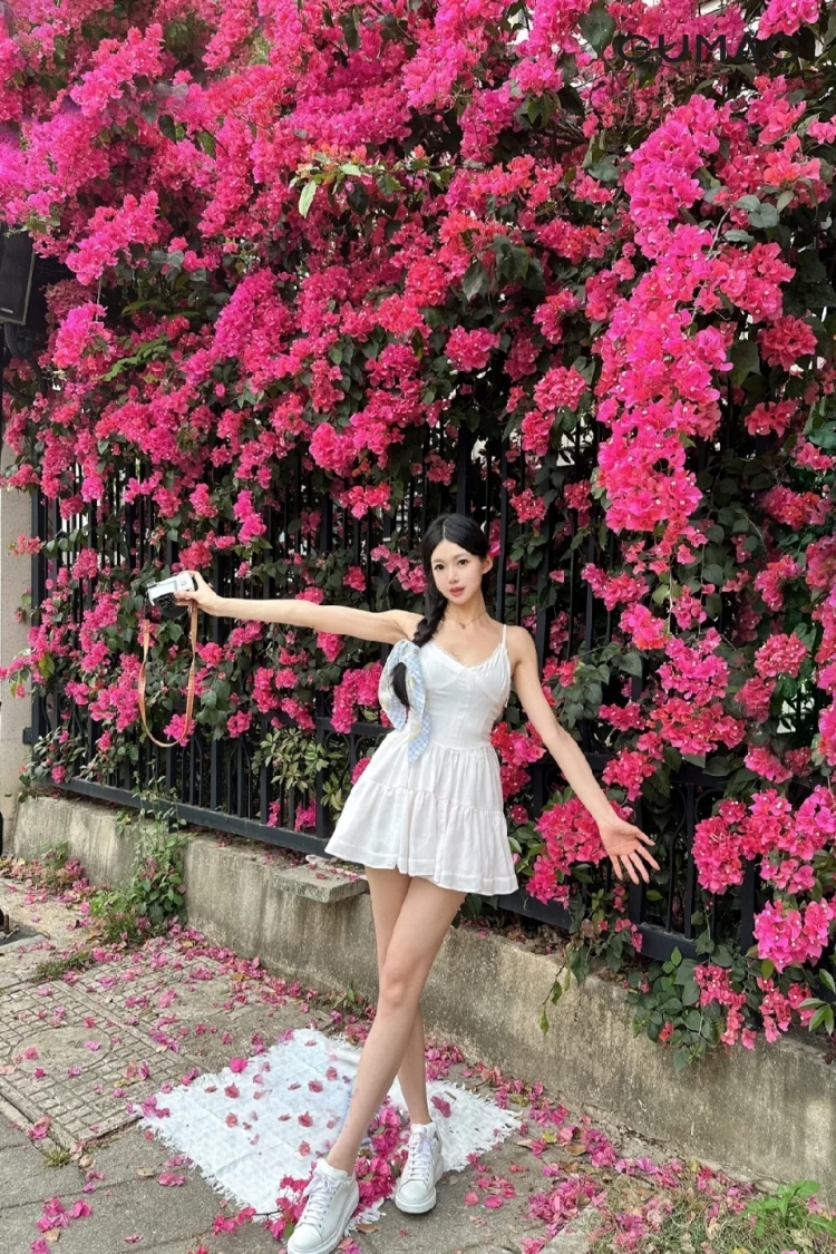 tao dang bat cheo chan va gio tay ve canh hoa