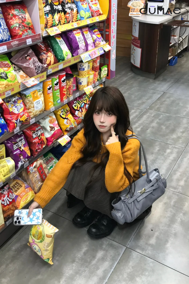 ket hop phu kien dung cach khi tao dang chup anh o sieu thi