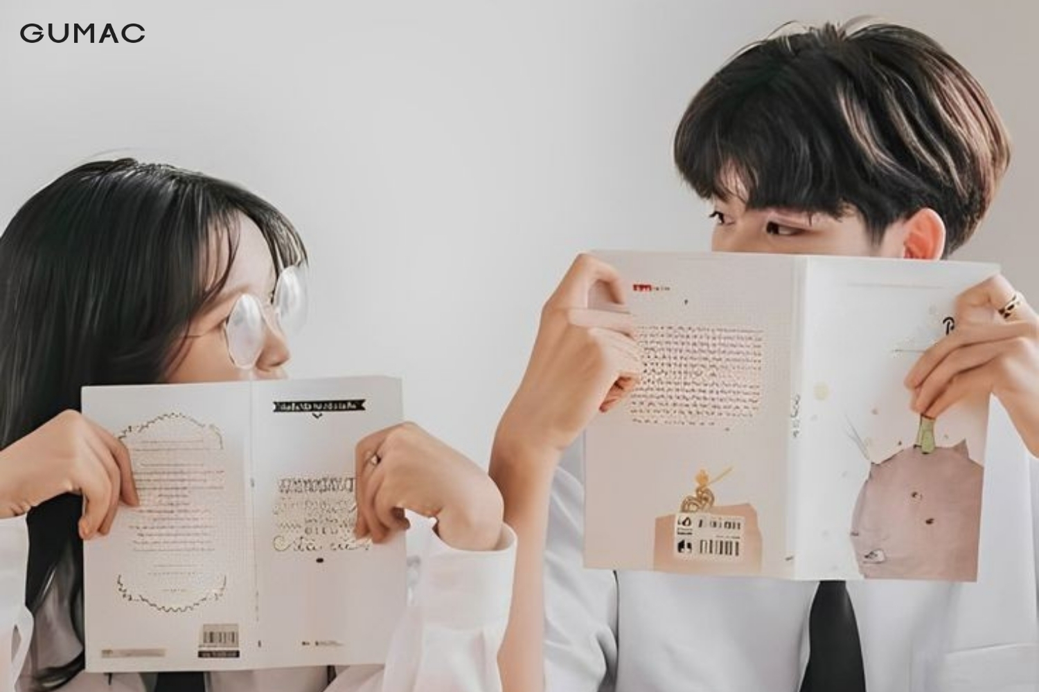 chup anh voi nguoi yeu dung sach giau mat