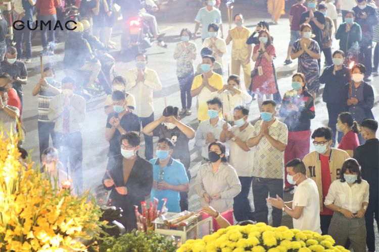 Đi chùa để cầu phúc cầu an cầu siêu