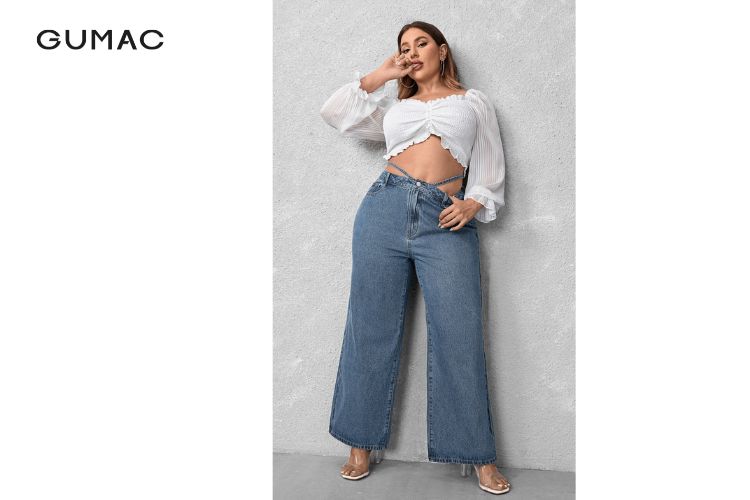 mix áo croptop với quần jean ống rộng cho cô nàng ngoại cỡ