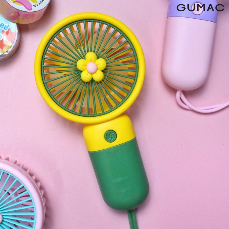 GUMAC tang nang quat cam tay xinh xan