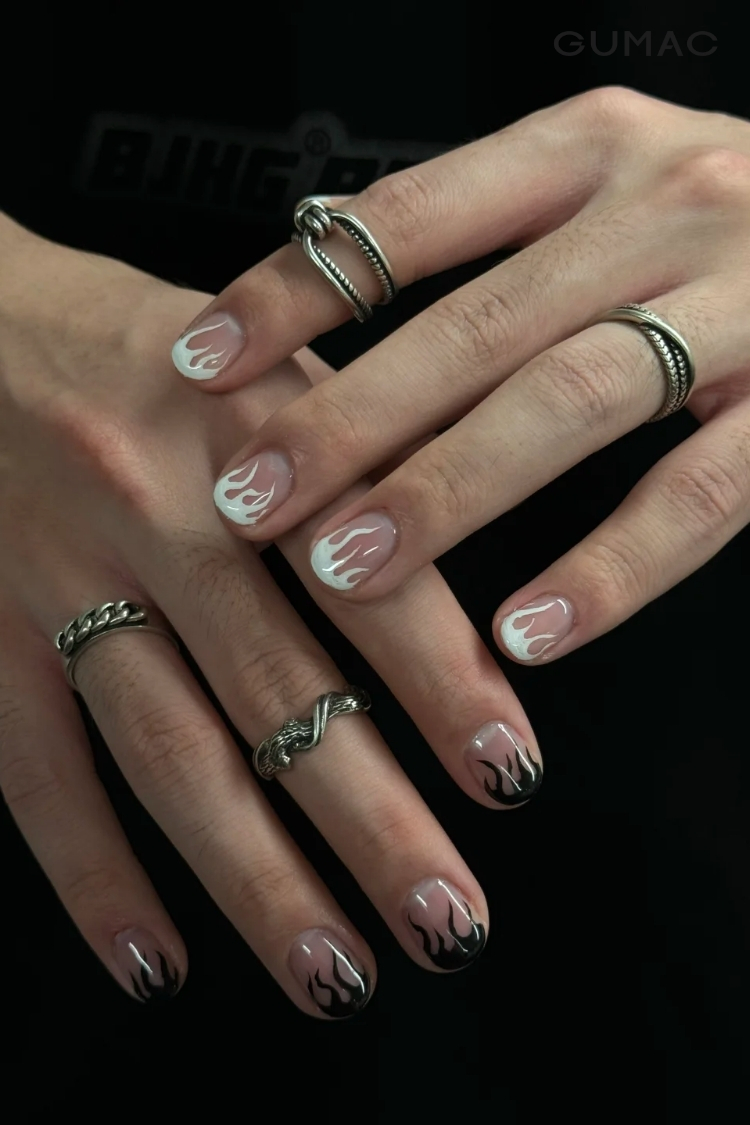 mau nail lua trang den