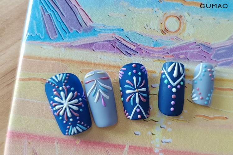 mau nail ve hoa tiet tho cam phong cach bohemian