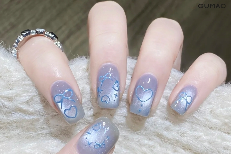 mau nail hinh trai tim mau xanh