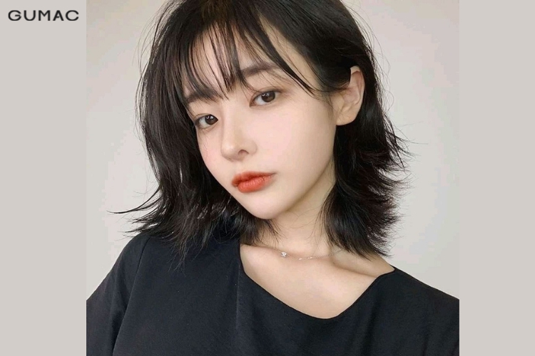 Vòng cổ, nhẫn, bông tai&nbsp;