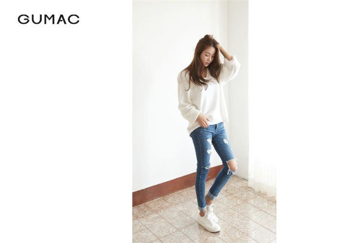 áo thun oversize mix quần jean ôm