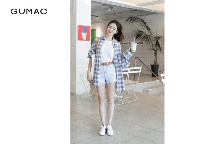 dáng người thấp bé