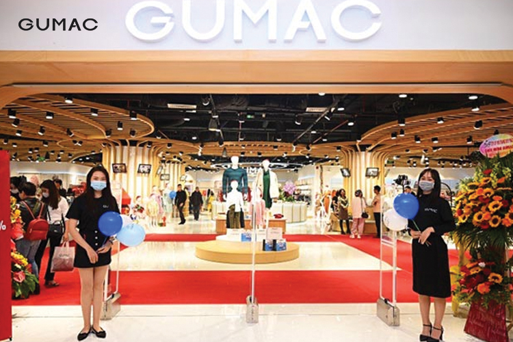 Thương hiệu GUMAC&nbsp;nổi tiếng với quần tây nữ ống đứng