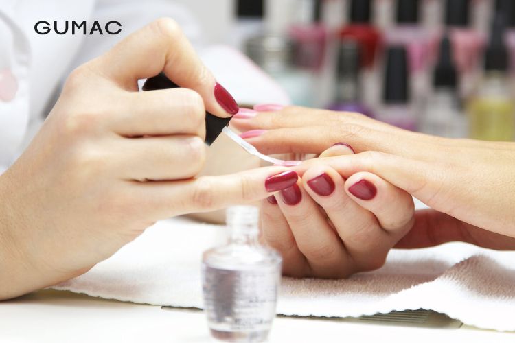 Mua sơn bóng móng tay ở đâu Mua sơn bóng móng tay ở đâu