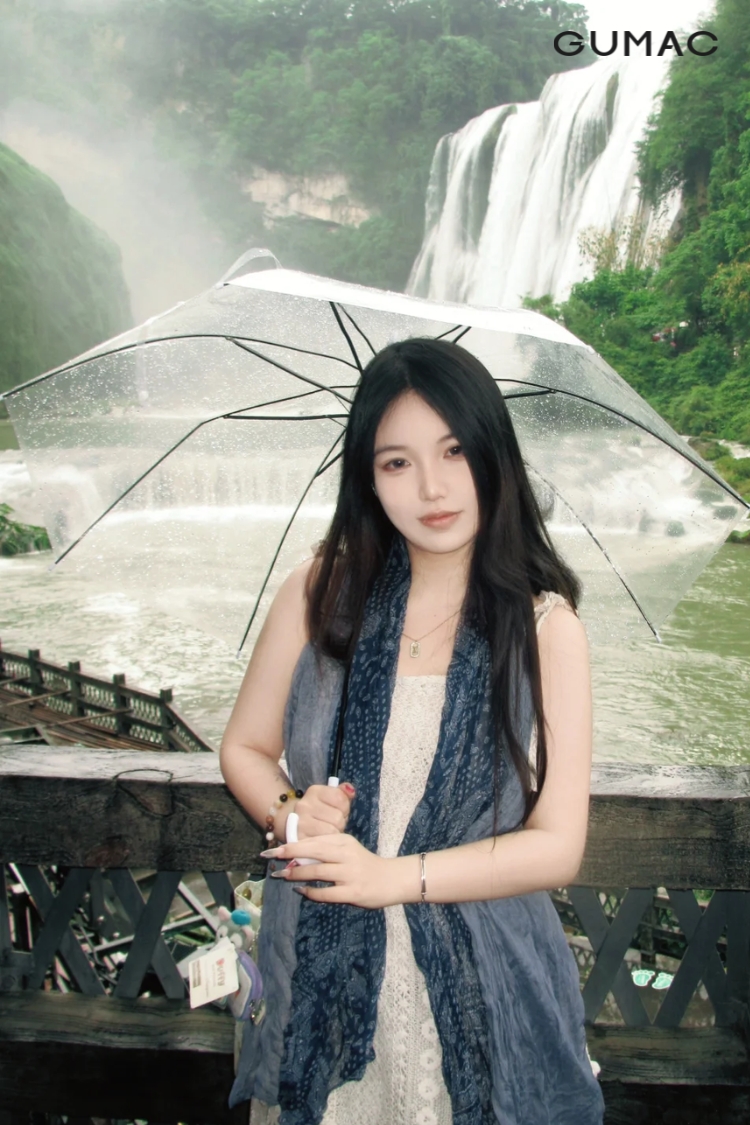 tao dang che o trong suot chup anh voi thac nuoc