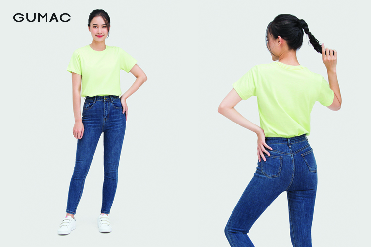 Quần jeans mix áo sơ mi trẻ trung
